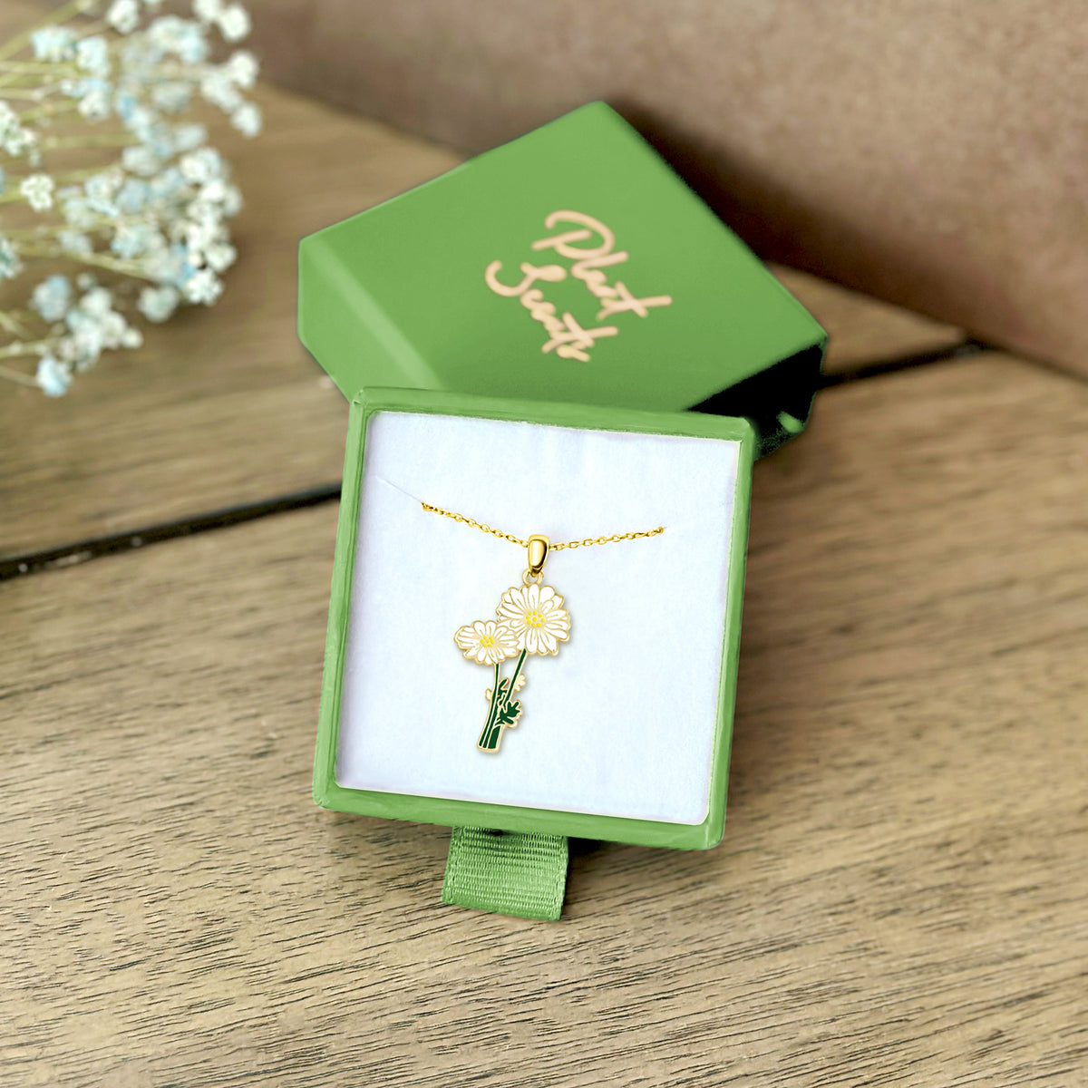 Daisy birth flower necklace in gift box