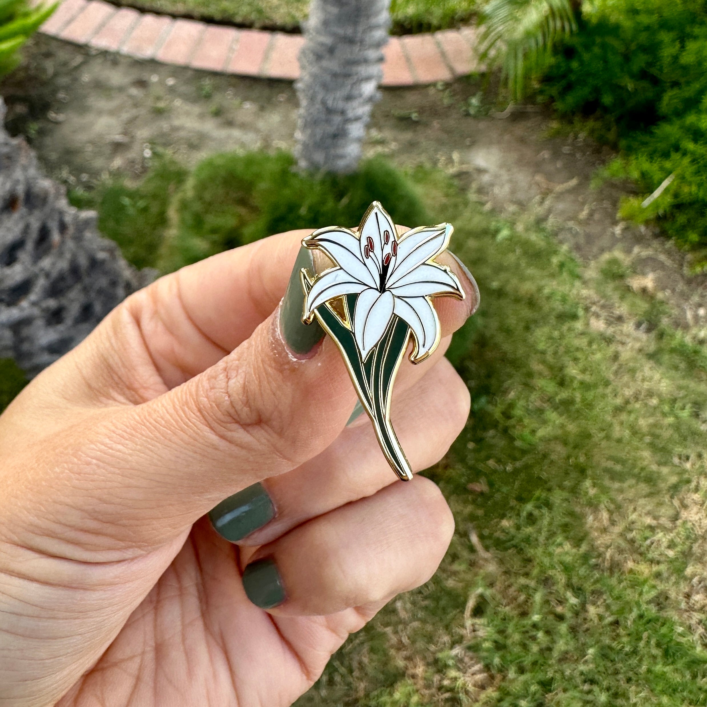 lily flower brooch White Lily Flower Enamel Pin