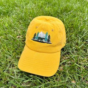 Mountain Forest Bear Hat – Embroidered Nature Scene, Adventure & Hiking Cap, Perfect Gift for Outdoor Lovers