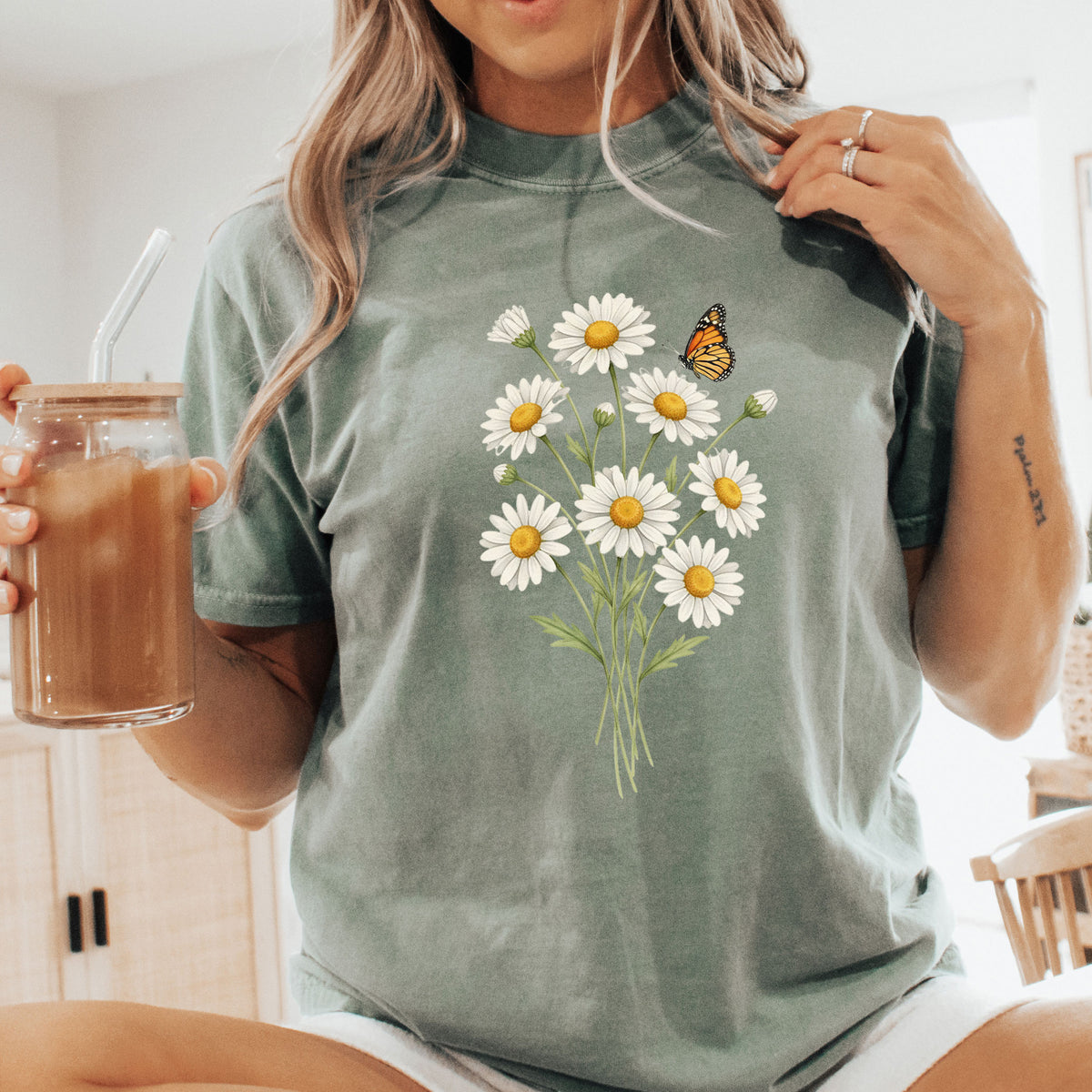 Daisy Bouquet Butterfly T-Shirt