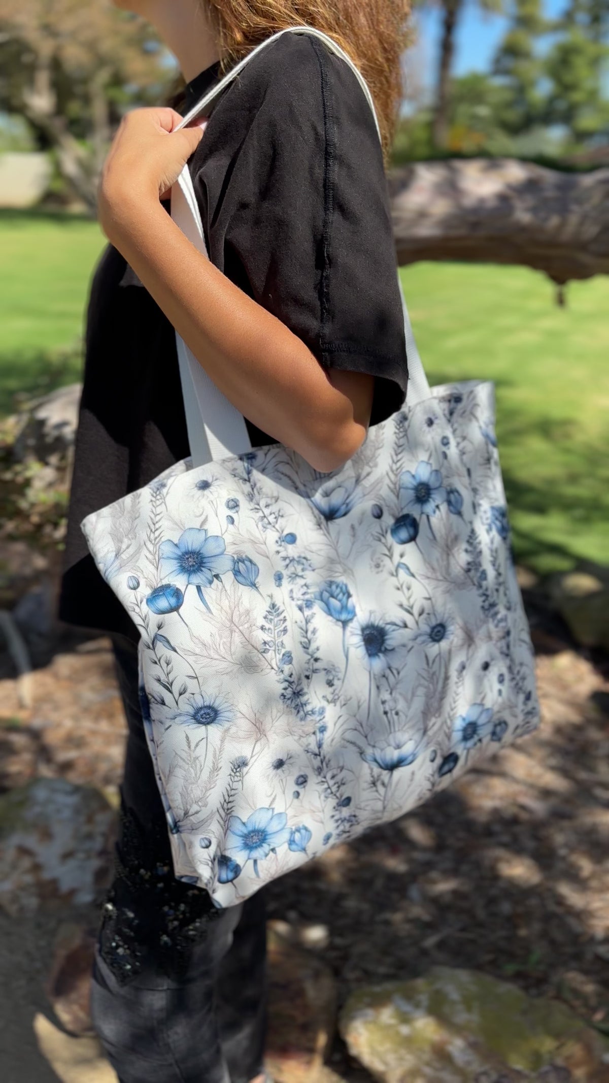 Load video: Blue Wildflower Tote Bag